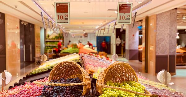 Use SOLUM Electronic Shelf Labels as your digital signage