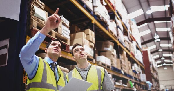 Teamwork in the warehouse