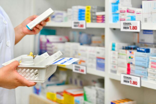 Digital labels offer several features that make your pharmacy operations more streamlined