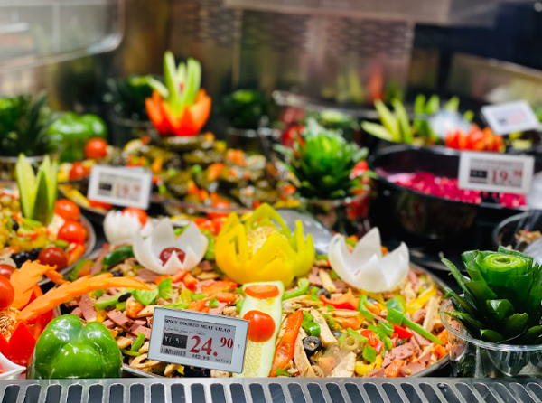 Food retail with digital label SOLUM ESL