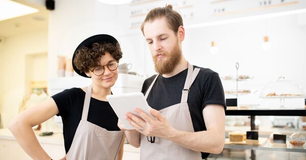 Merging online and offline store saves space in the physical store
